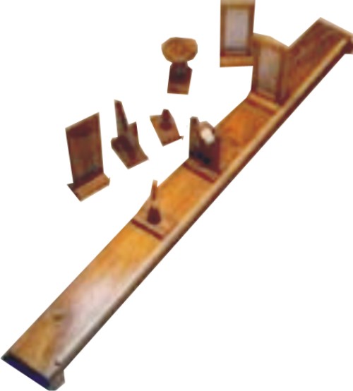 Wooden scale / Optical Bench